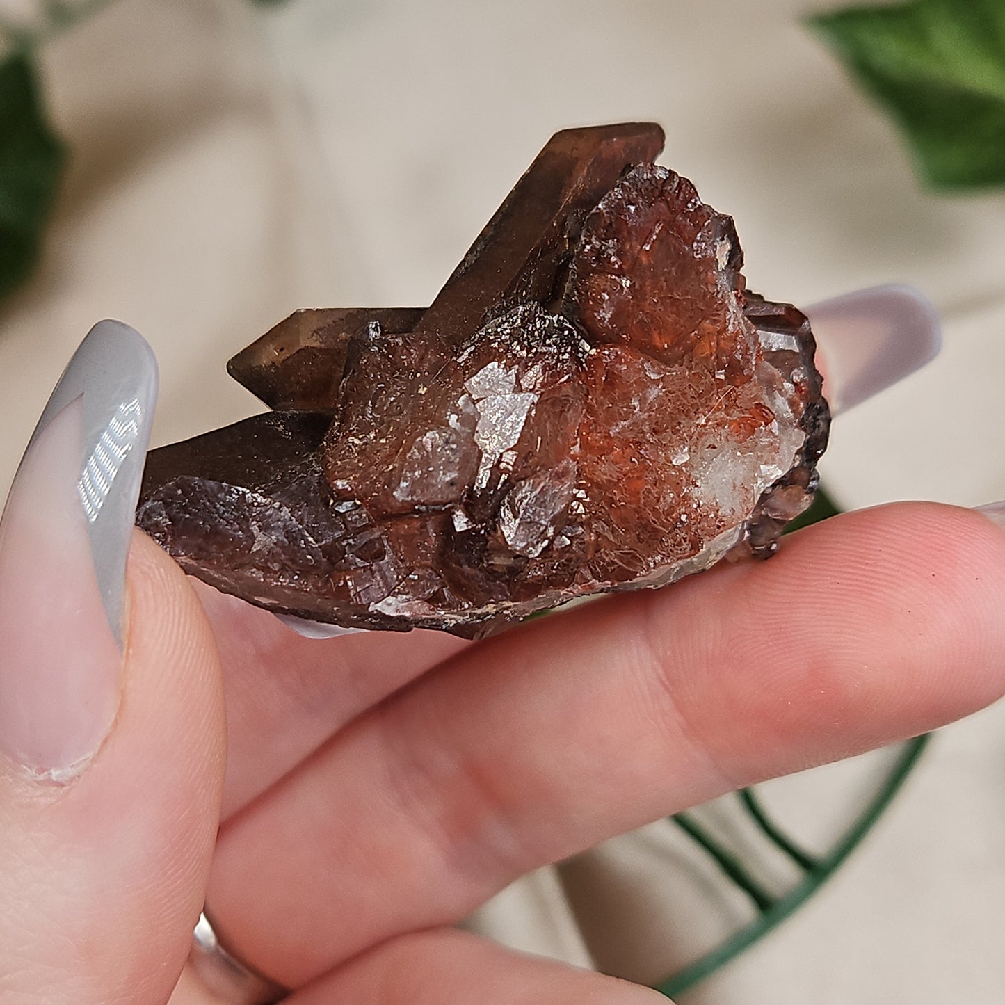Hematoid quartz cluster