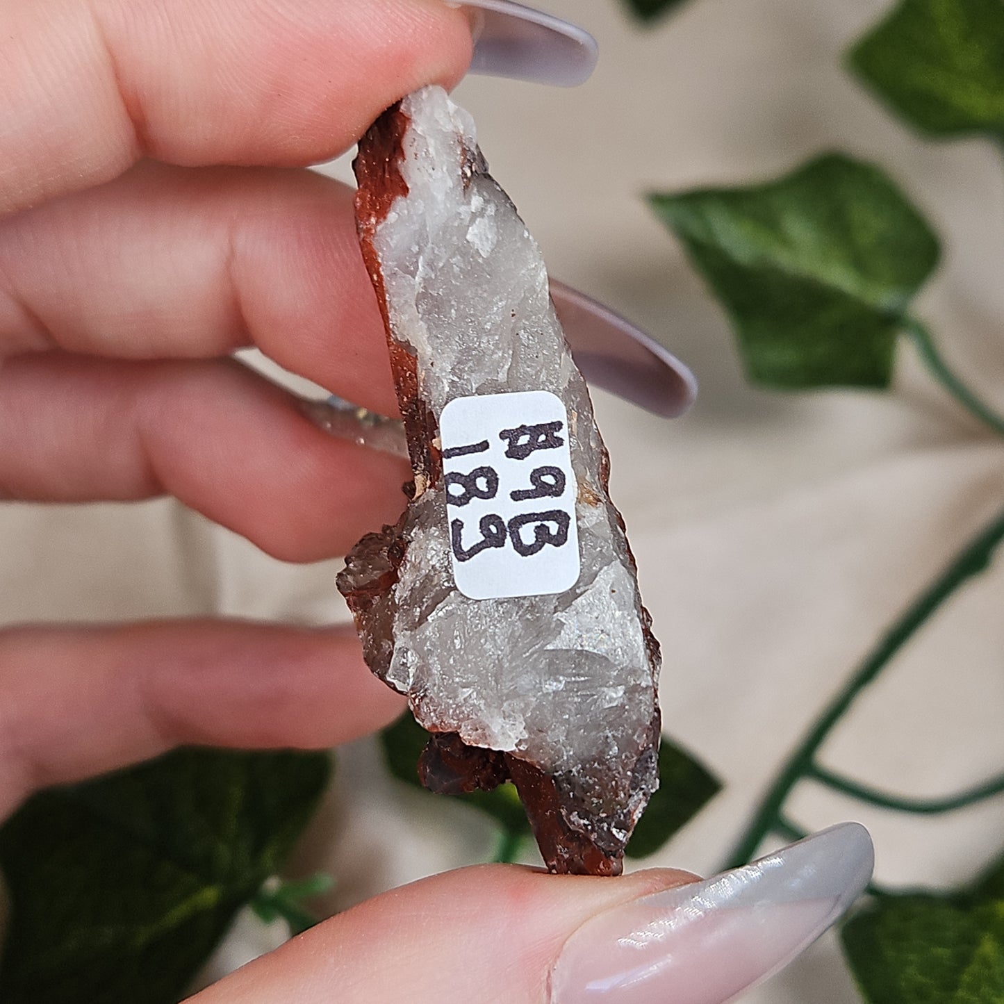 Hematoid quartz cluster