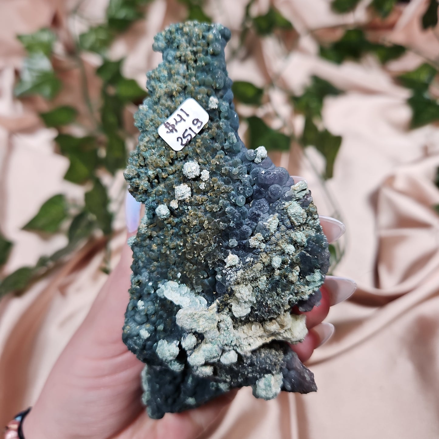 Grape agate 41