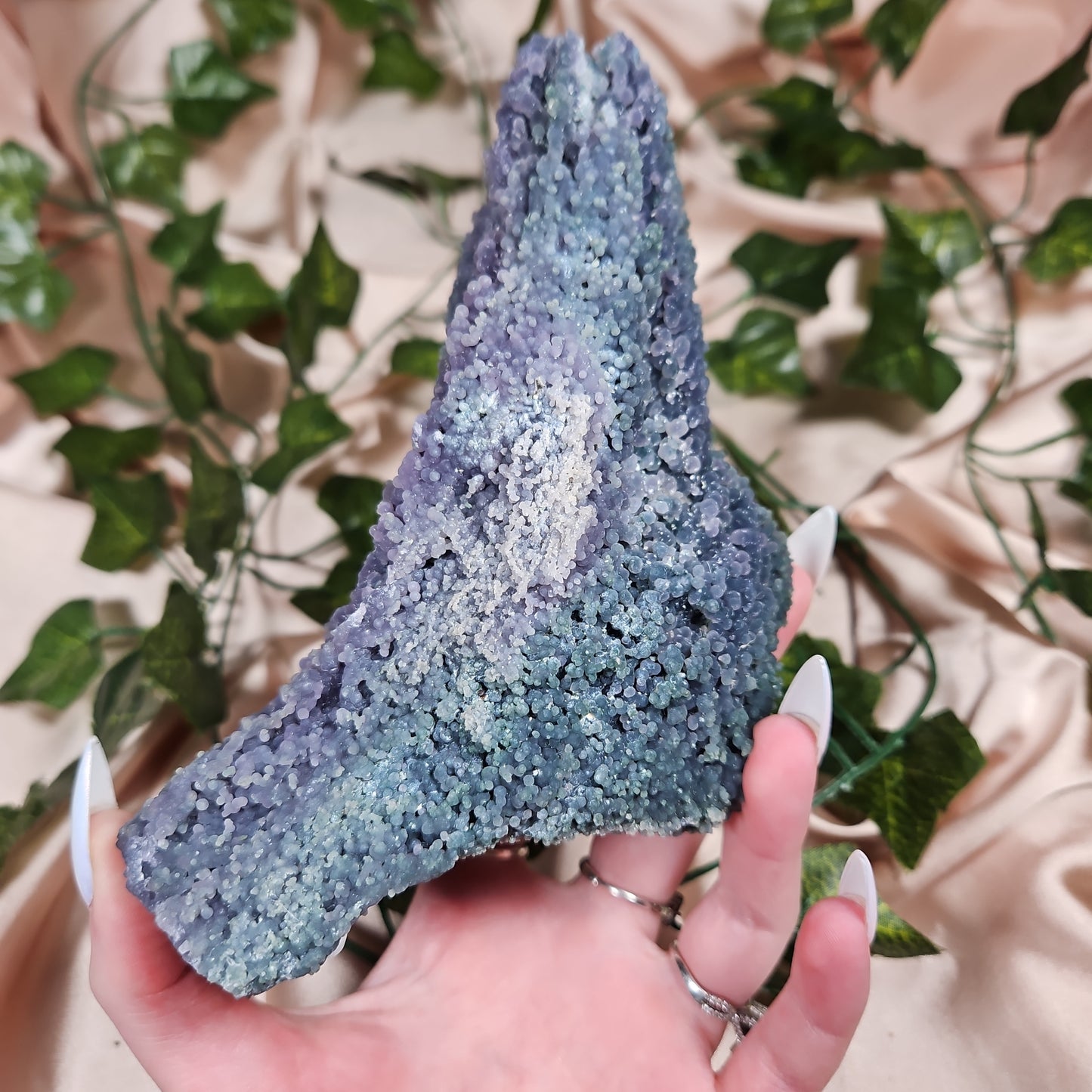 Grape agate 102