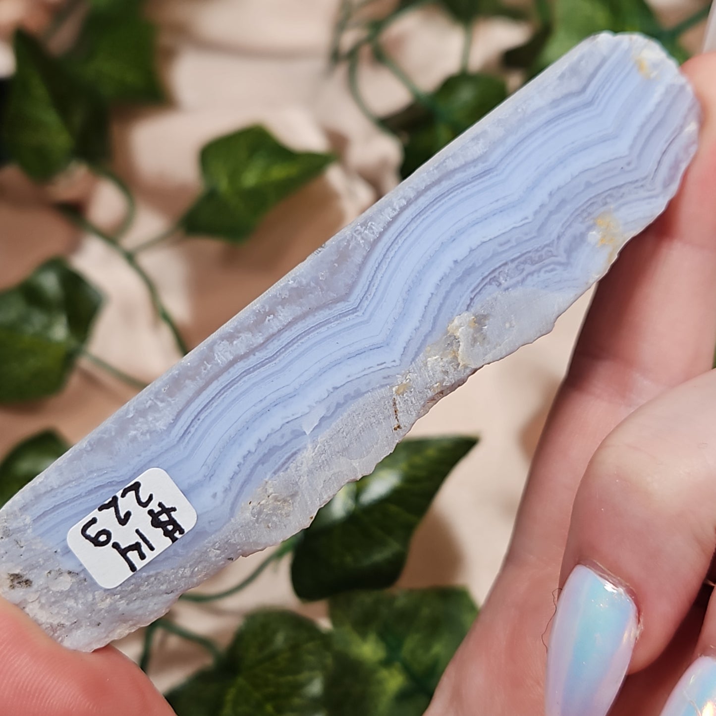 Self standing blue lace agate slab