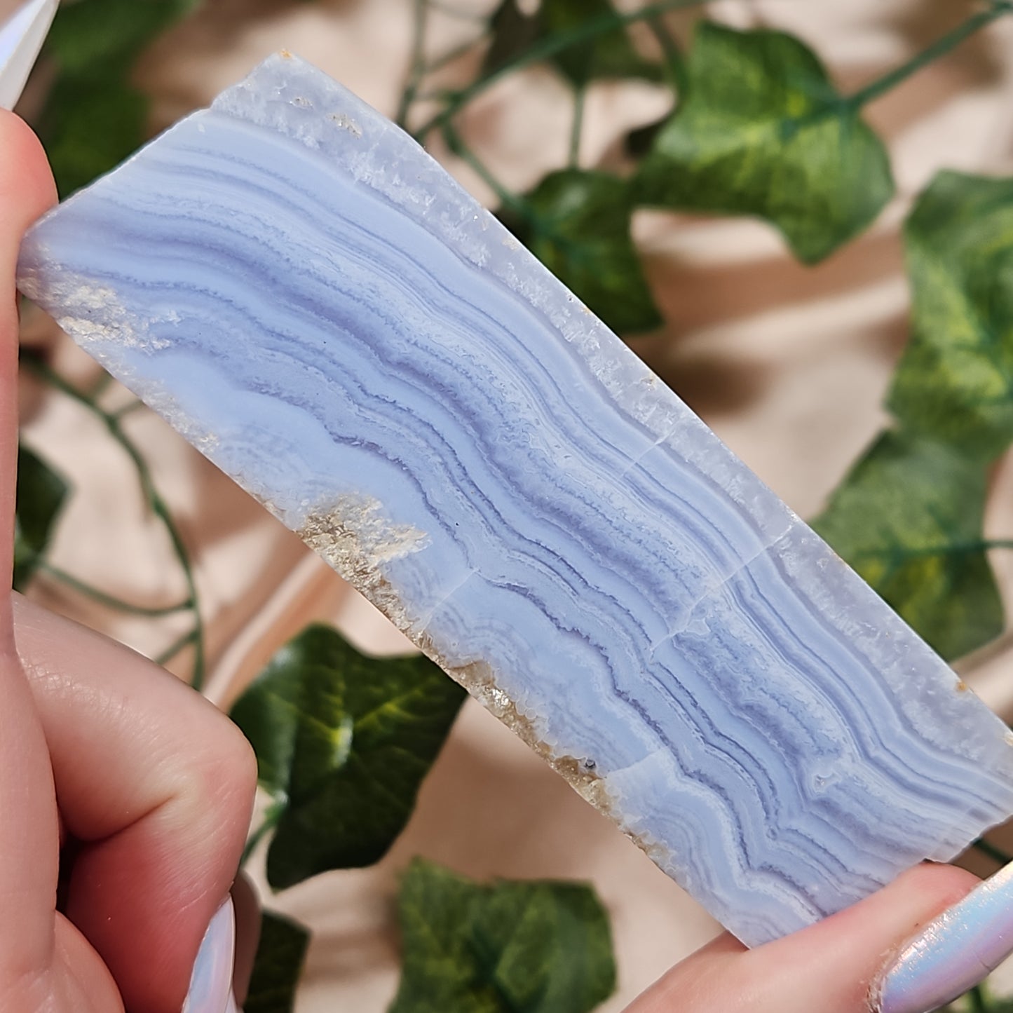 Self standing blue lace agate slab