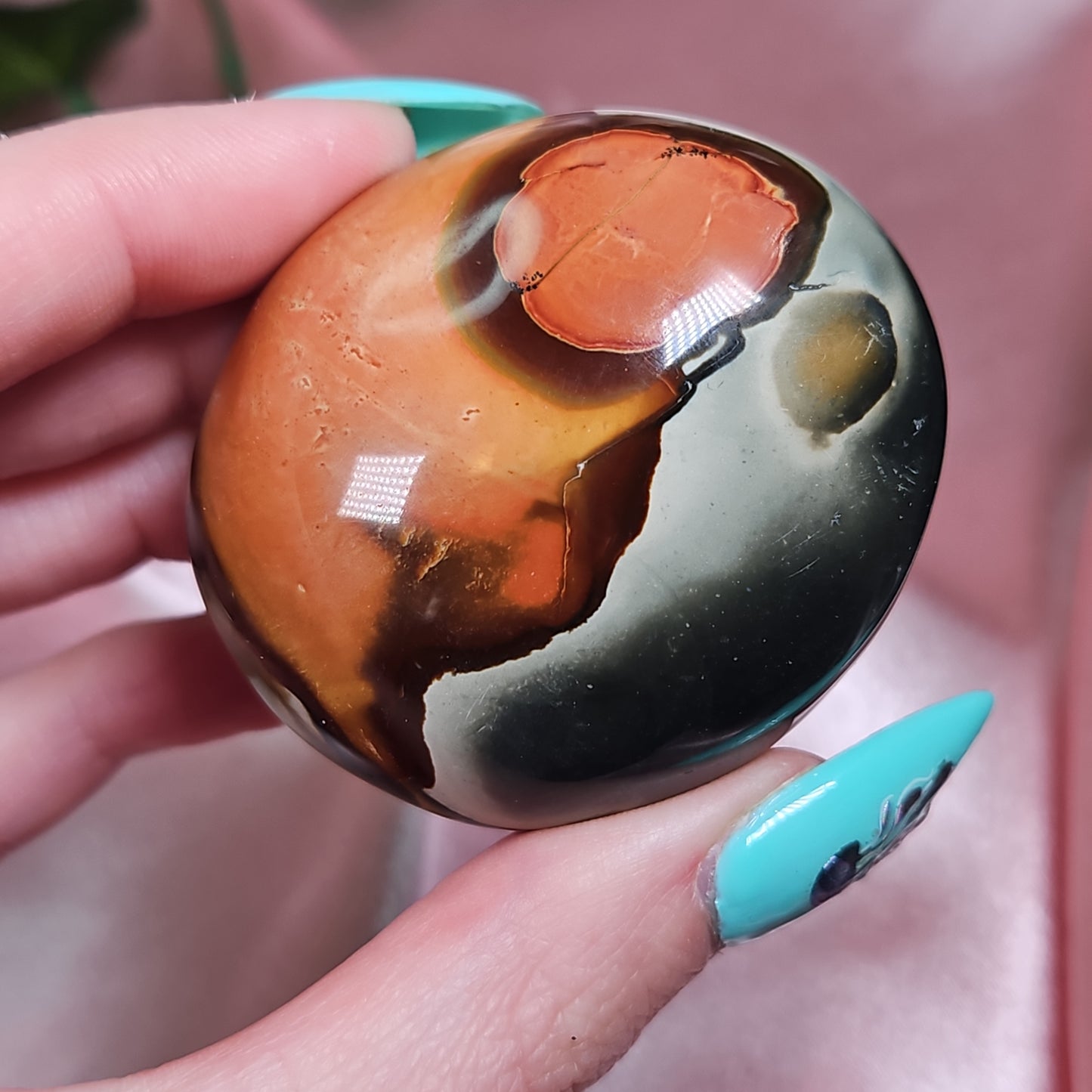 Polycchrome jasper palmstone
