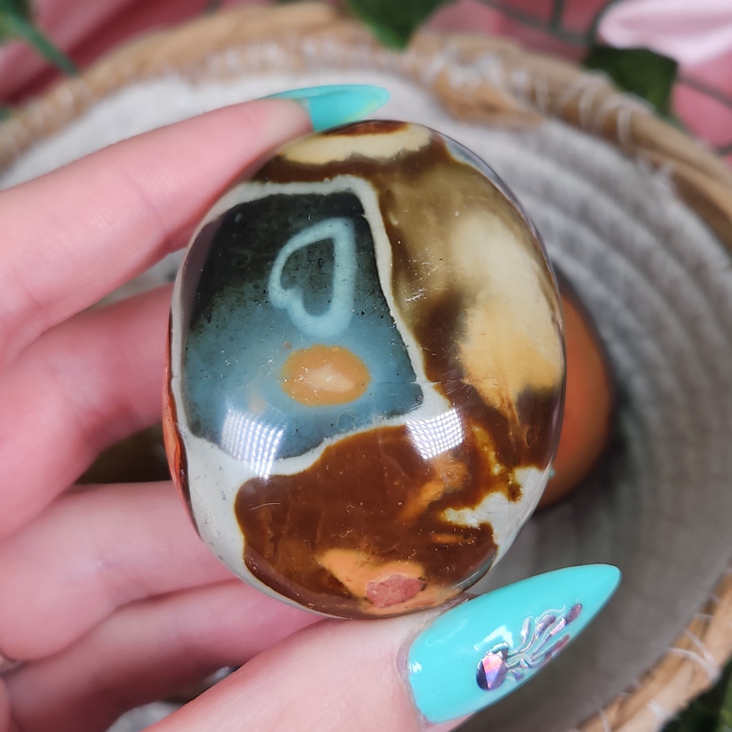 Polycchrome jasper palmstone