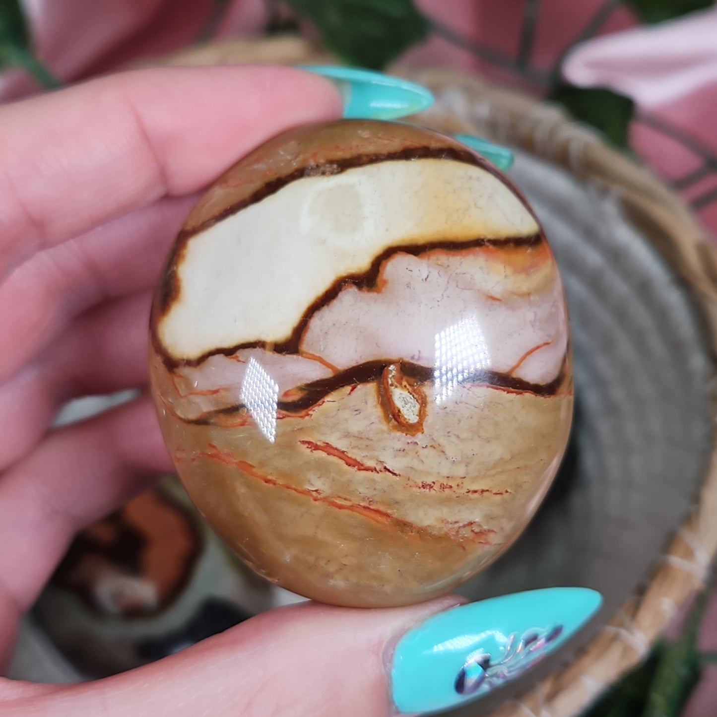 Polycchrome jasper palmstone