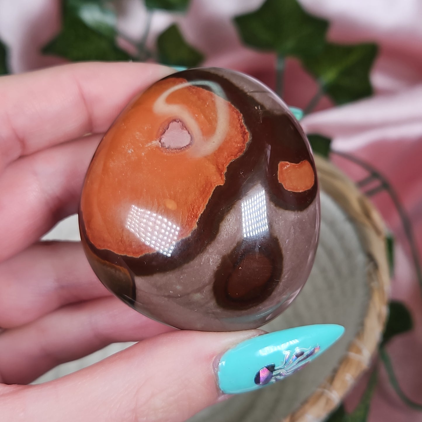 Polycchrome jasper palmstone