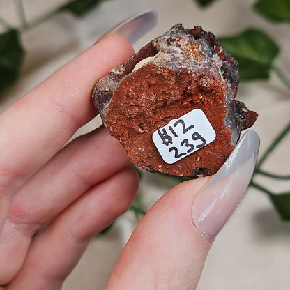 Hematoid quartz cluster