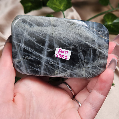 Labradorite freeform