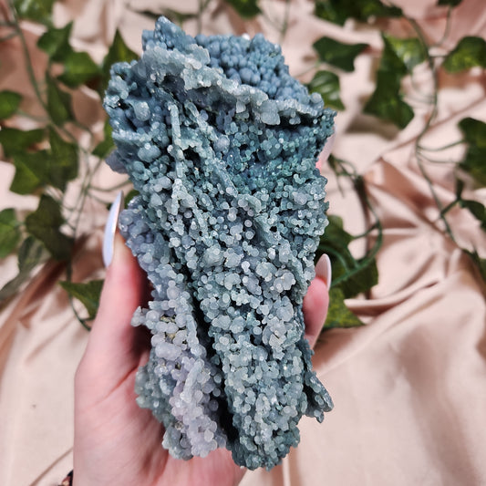 Grape agate 84