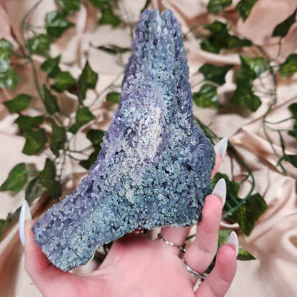 Grape agate 102