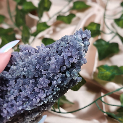 Grape agate 102