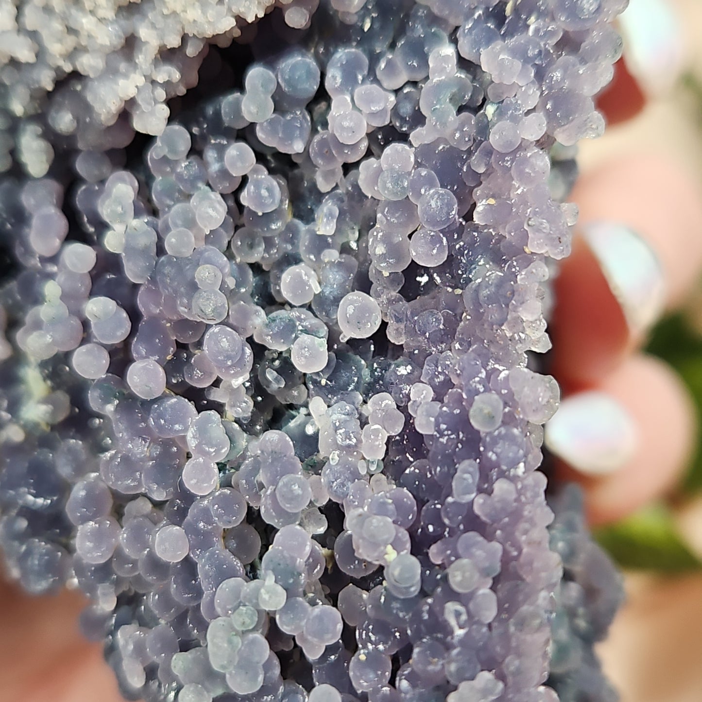 Grape agate 102