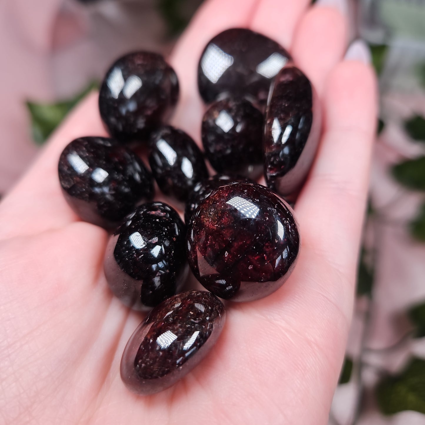 Garnet tumble