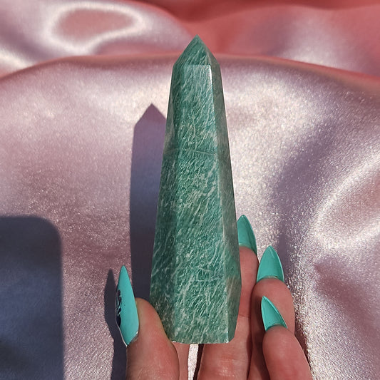 Amozonite obelisk