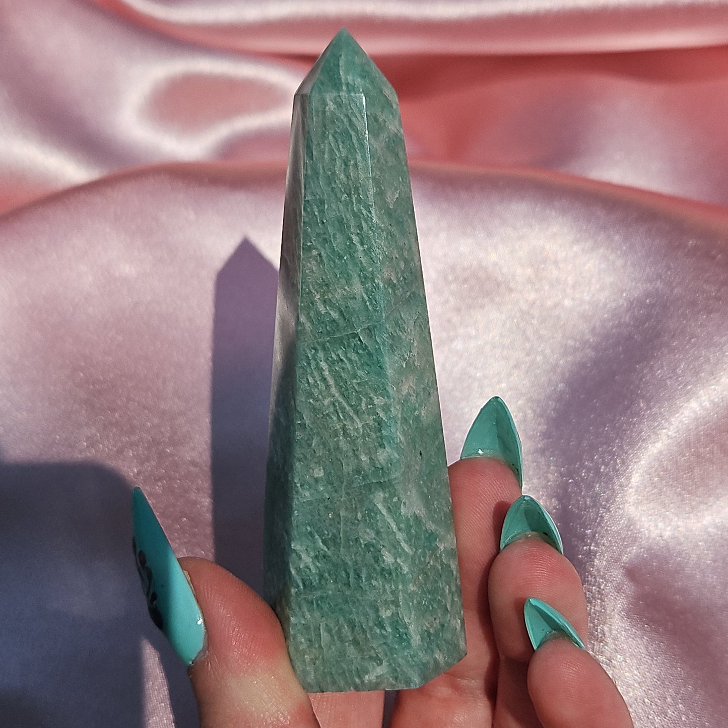 Amozonite obelisk