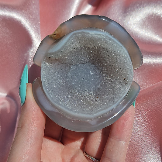 Druzy agate clam
