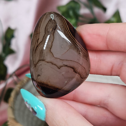 Sardonyx palmstone