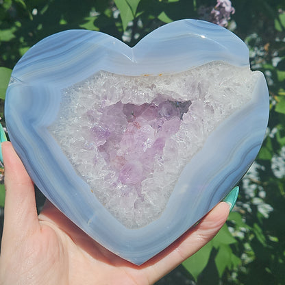 Druzy agate/amethyst heart on stand