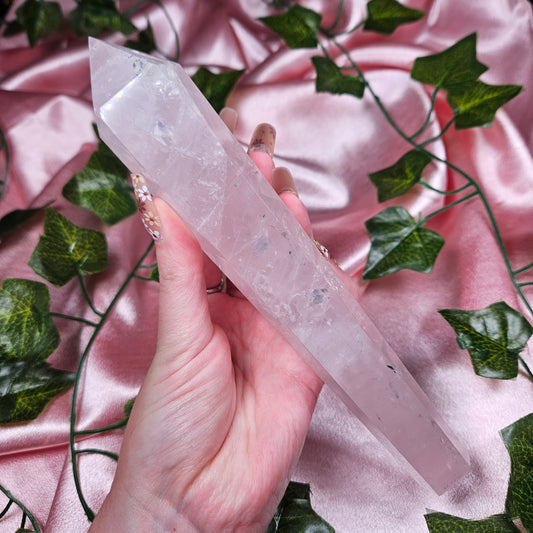Rose quartz wand