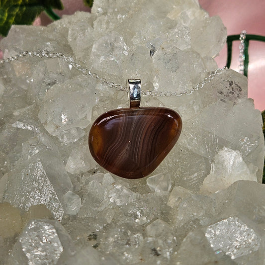 Lake superior agate pendent B