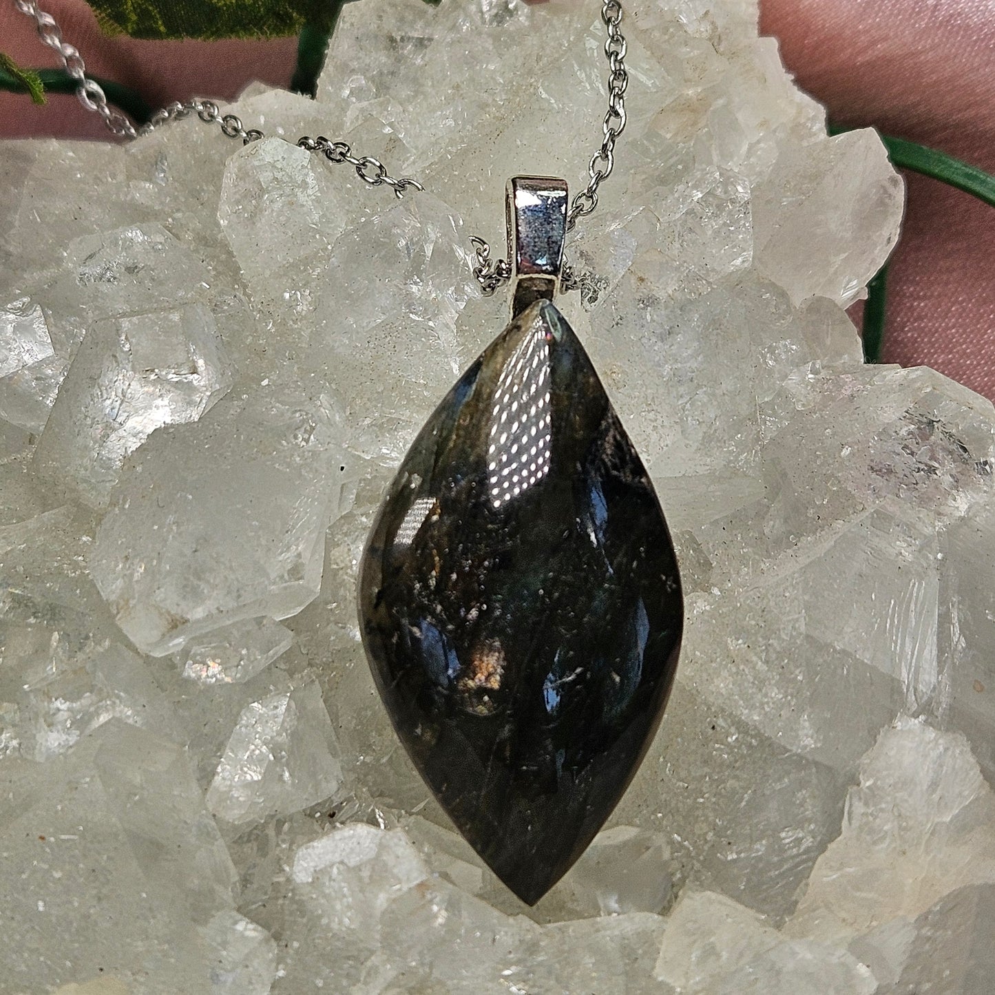 Labradorite pendent