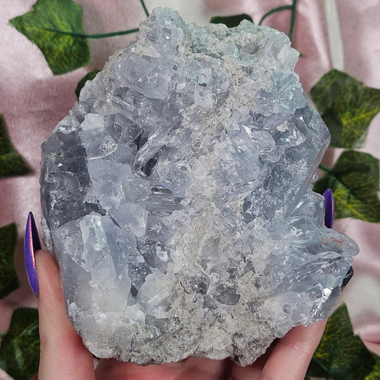 Celestite cluster