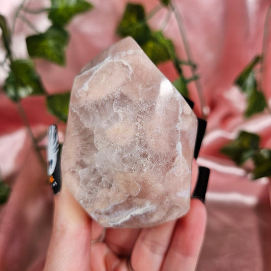 Pink flower agate flame