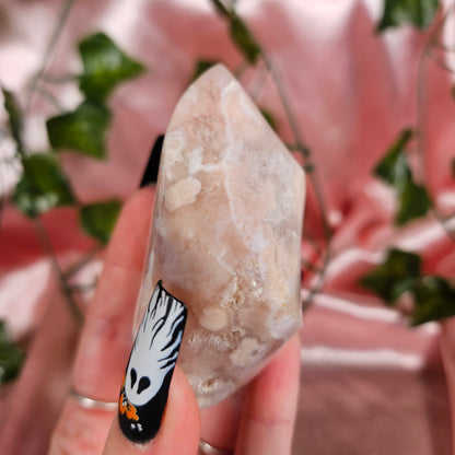 Pink flower agate flame