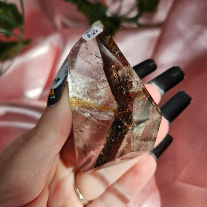 Garden quartz freeform