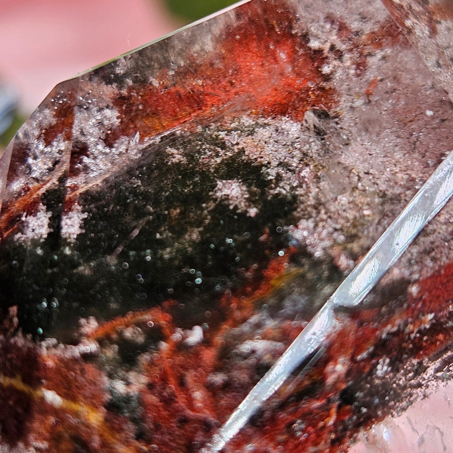 Garden quartz freeform