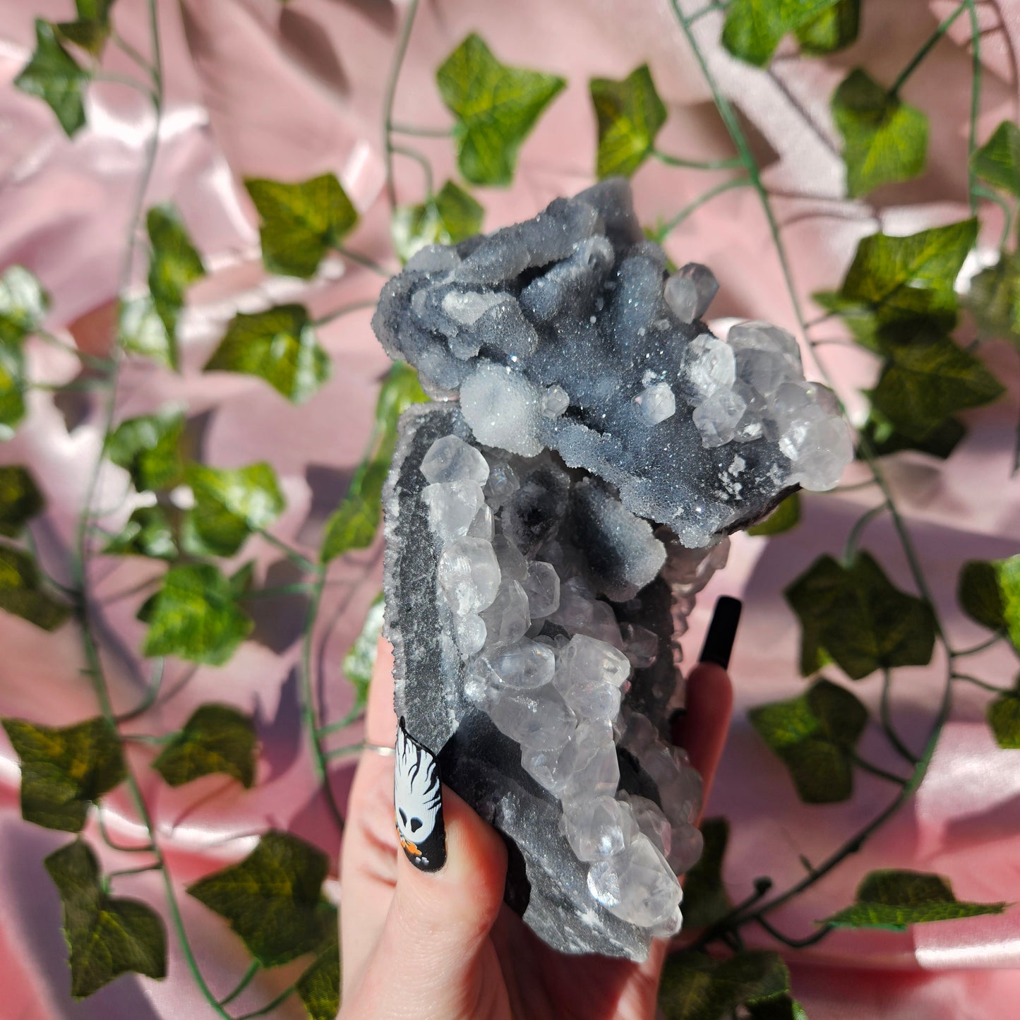Uv reactive calcite on black chalcedony statment piece