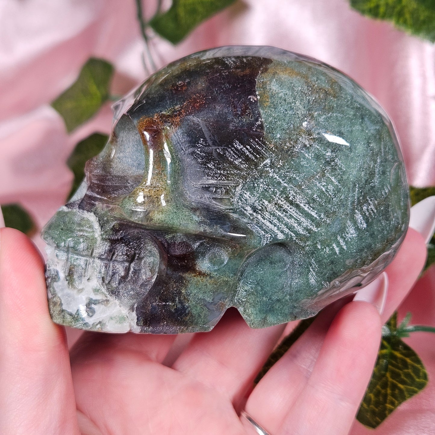 Moss agate skull