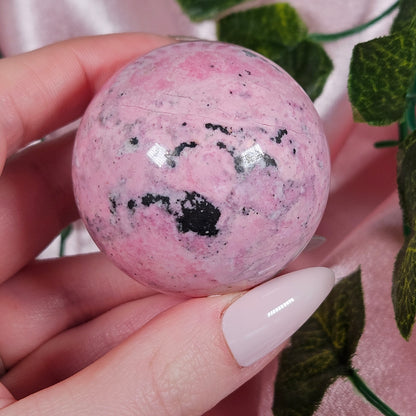 Peruvian bubble gun pink sphere