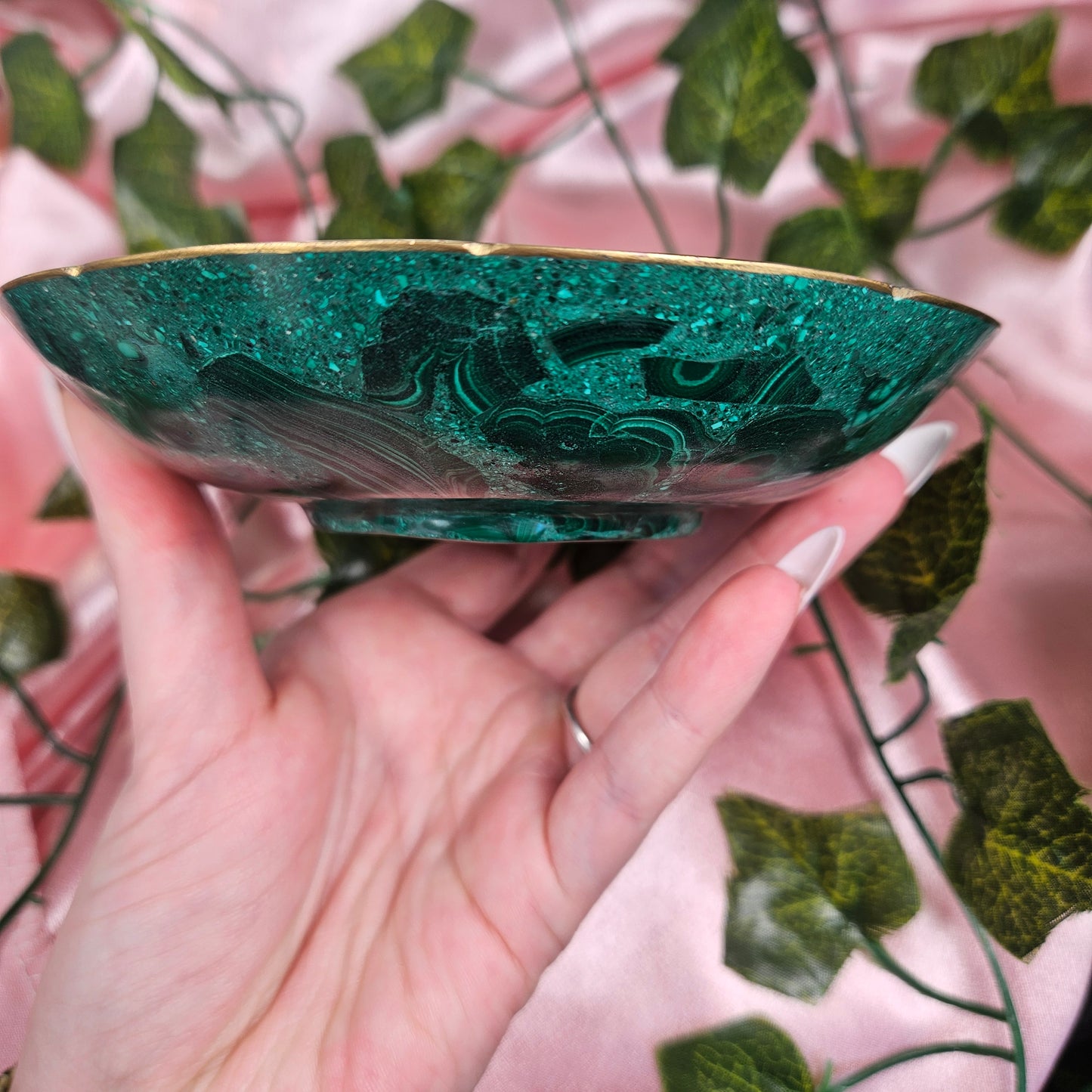 Malachite bowl