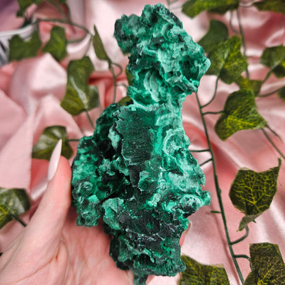 Fibrous malachite statment piece