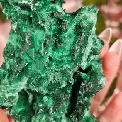 Fibrous malachite statment piece