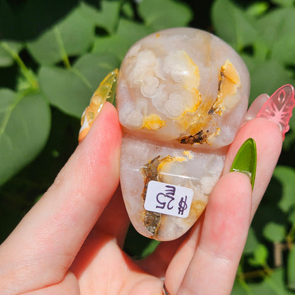 Flower agate skull