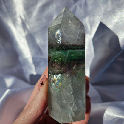 Moody green fluorite tower