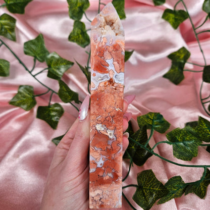 Cotton candy agate tower