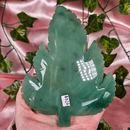 Green adventrine leaf