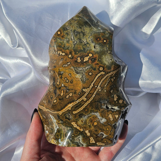 Ocean jasper flame
