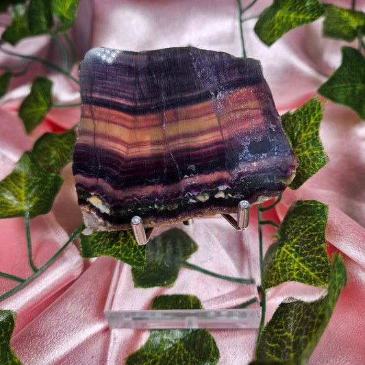 Fluorite slab with stand