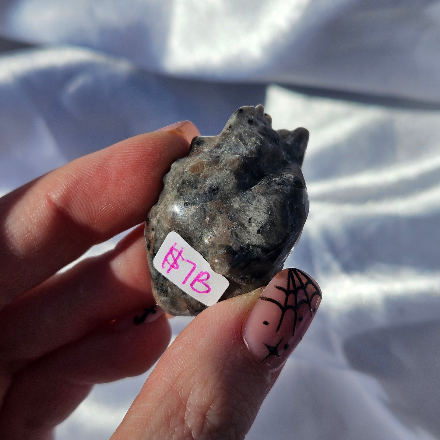 Yooperlite anatomical heart(uv reactive)