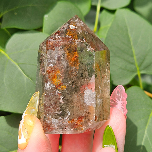 Garden quartz tower