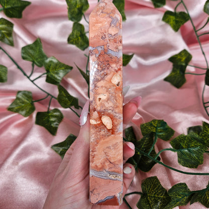 Cotton candy agate tower