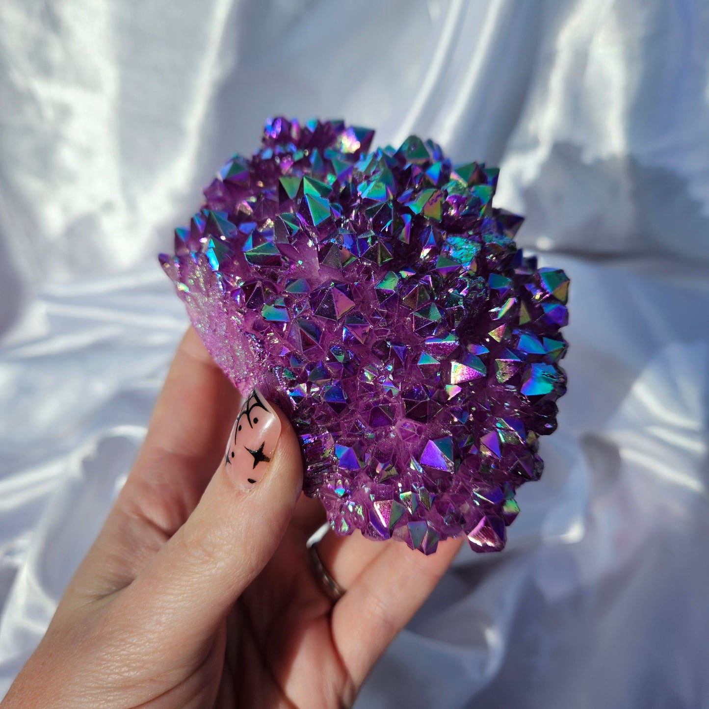 Aura quartz cluster