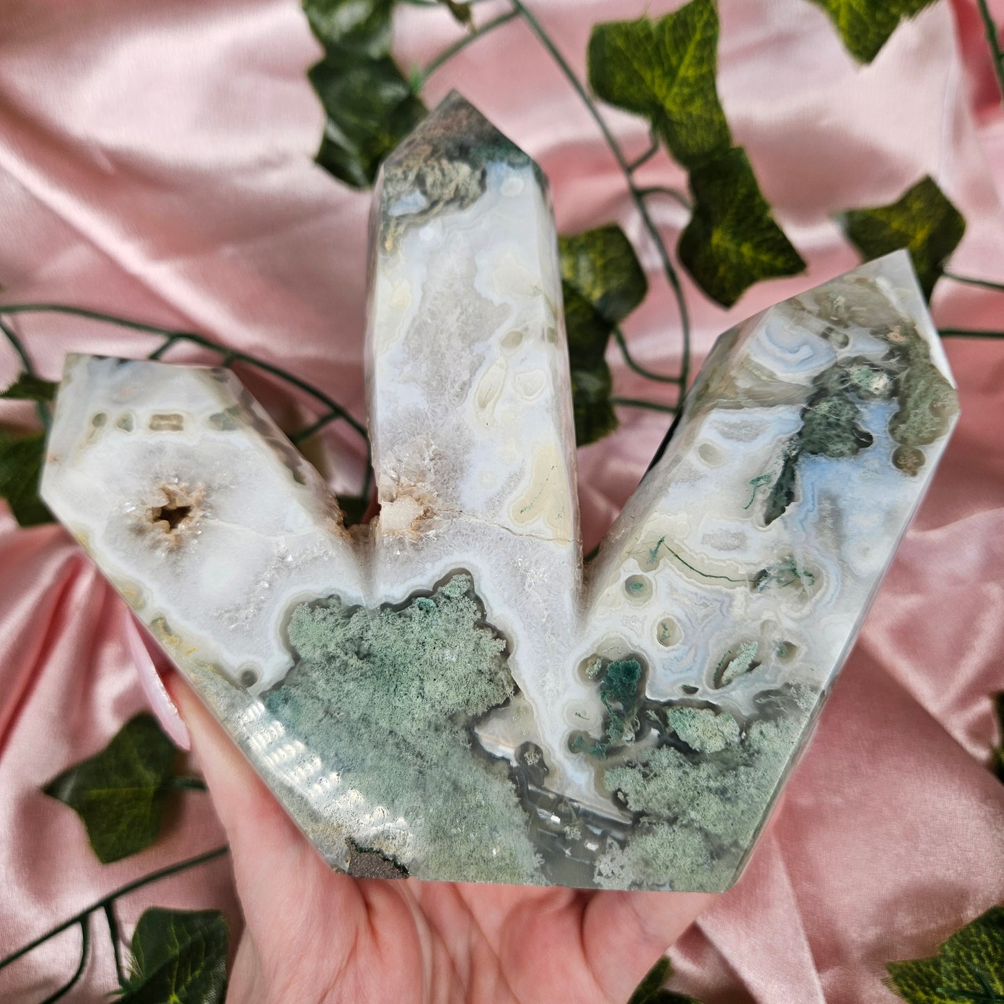 Moss agate triple point