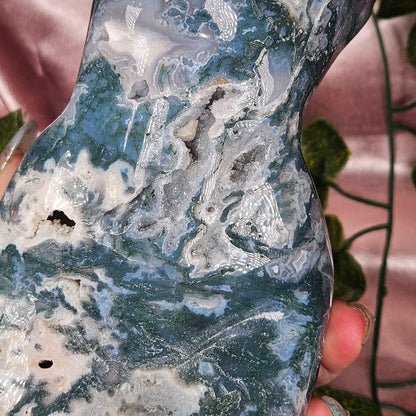 Moss agate statement godess body