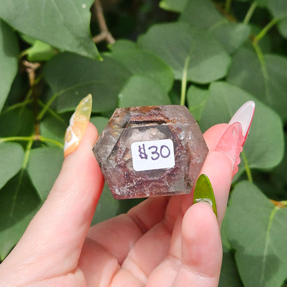 Garden quartz tower