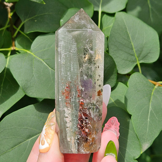 Garden quartz tower